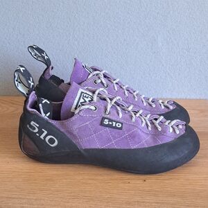 Five Ten 5.10 Stealth C4 Climbing Shoes Men 6 Women 8 Purple Suede Leather EU 38